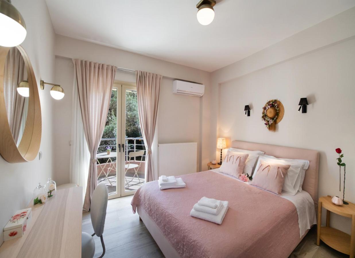 Ferienwohnung Il Segreto Di Varda Apolpaina Exterior foto